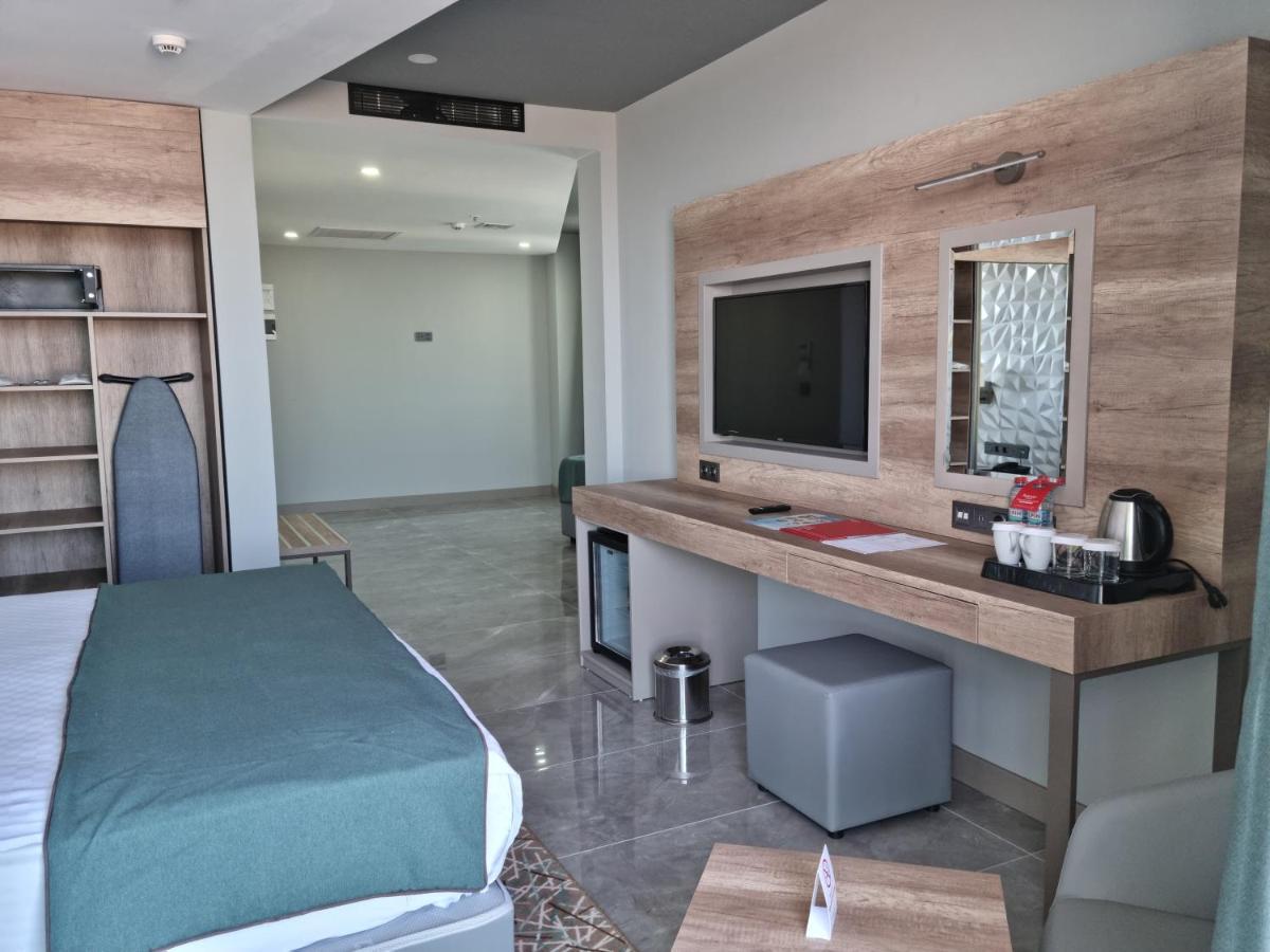 Ramada Resort By Wyndham Kizkalesi Esterno foto