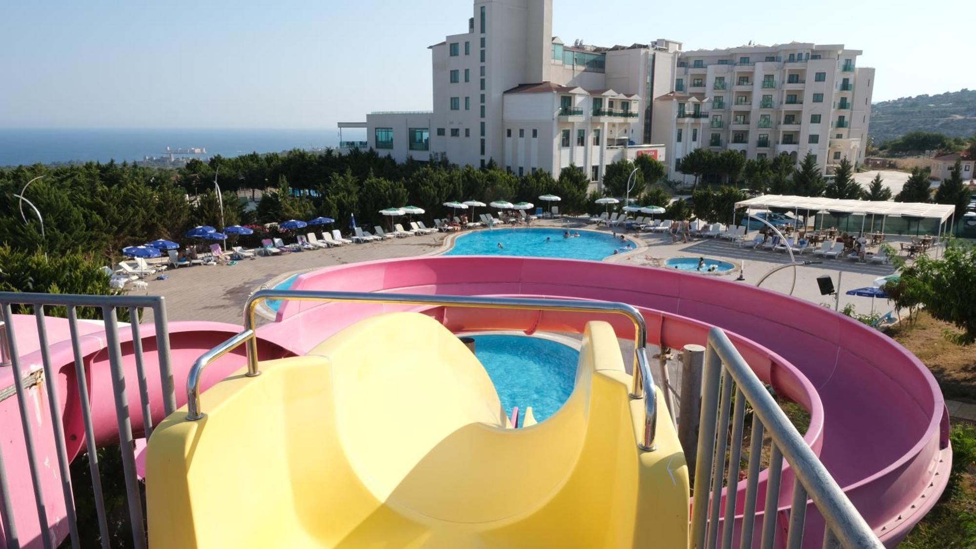 Ramada Resort By Wyndham Kizkalesi Esterno foto
