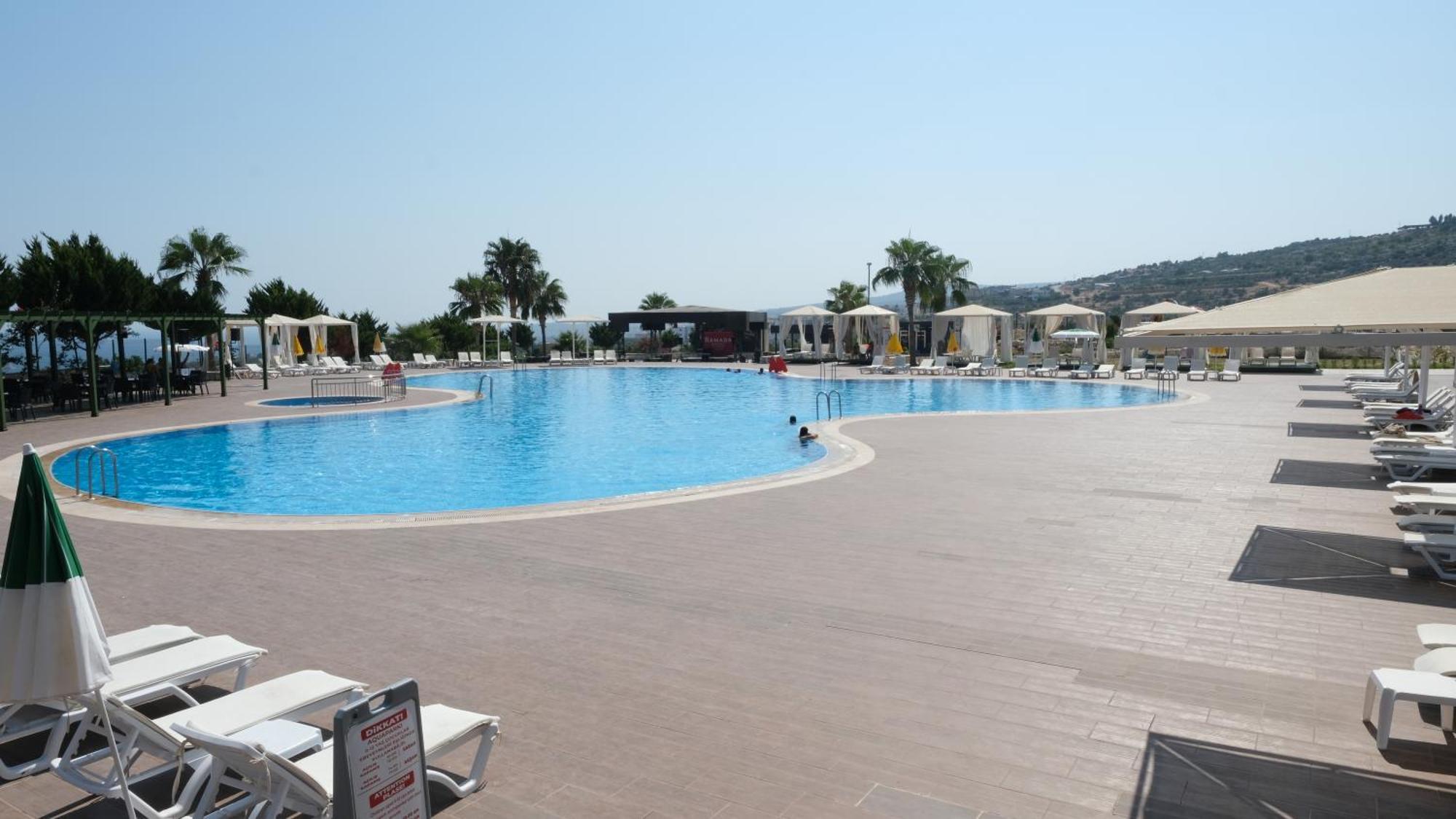 Ramada Resort By Wyndham Kizkalesi Esterno foto